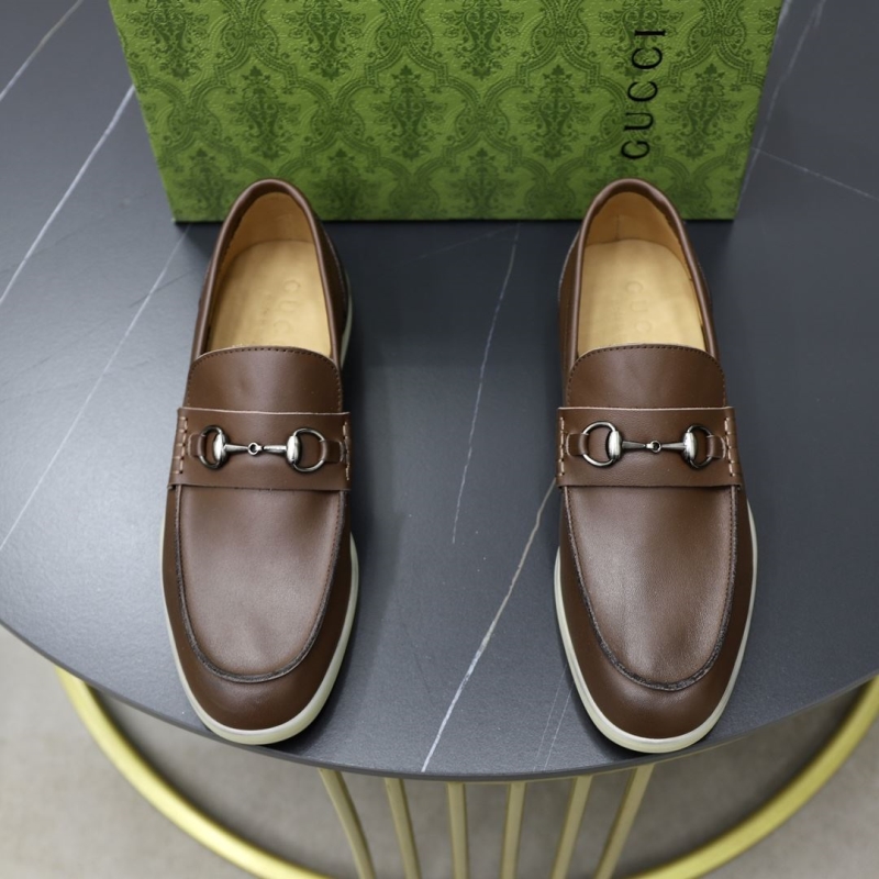 G*u*i leather shoes
